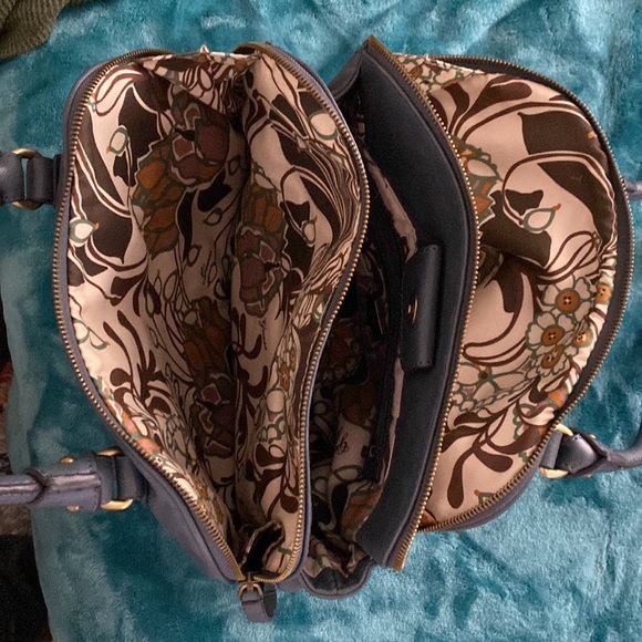 Guess blue handbag with bronze, silver and skull details - Picture 3 of 7